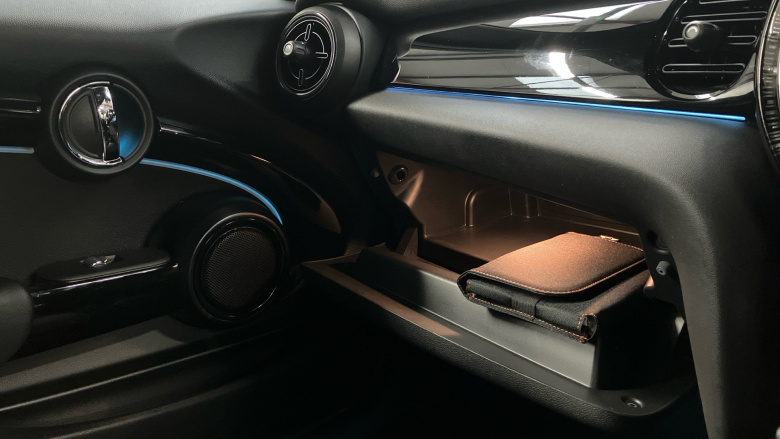 MINI Hatchback 135kW Cooper S Level 2 33kWh 3dr Auto Electric Hatchback